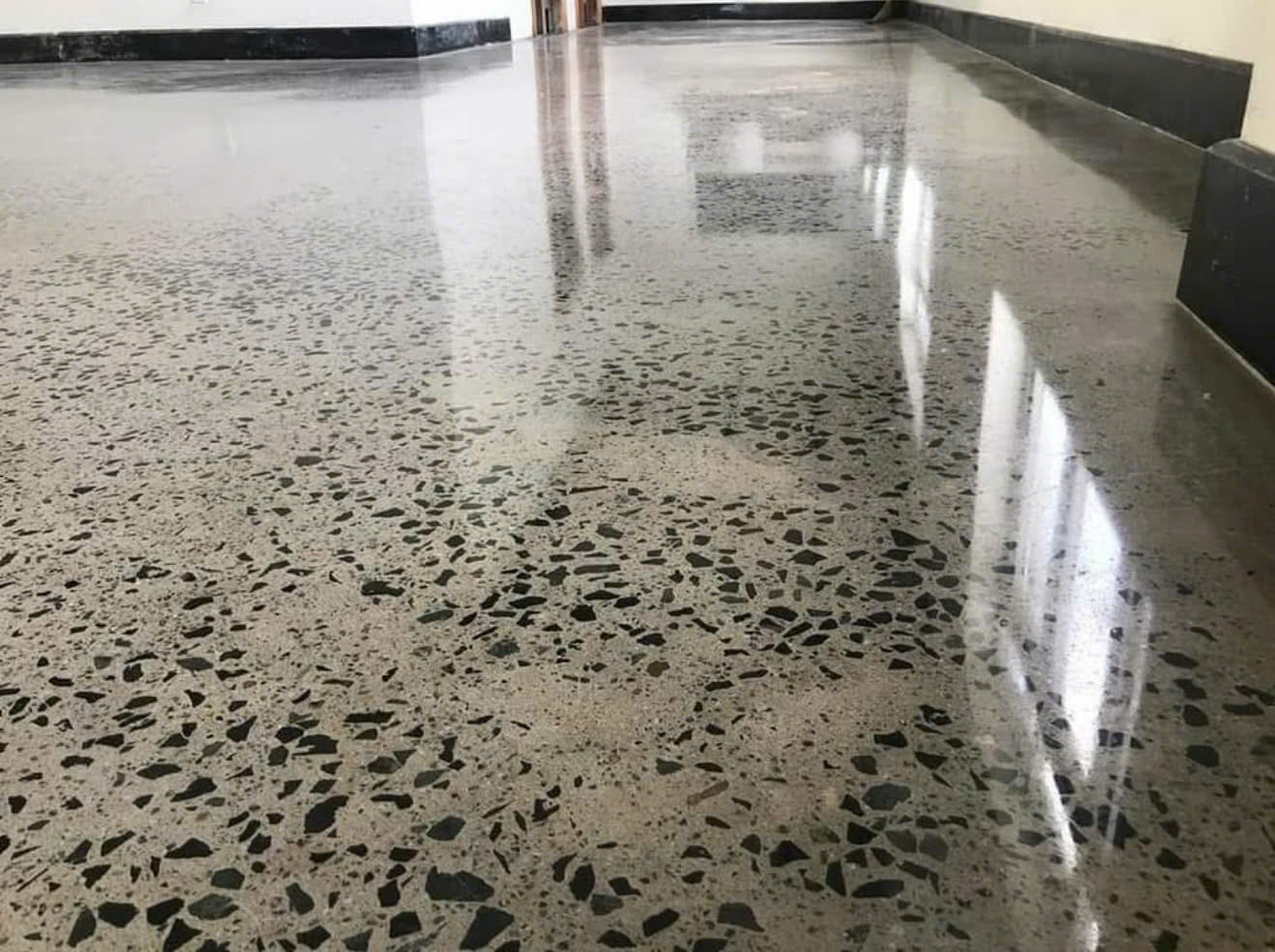 Thi công sàn terrazzo miền nam